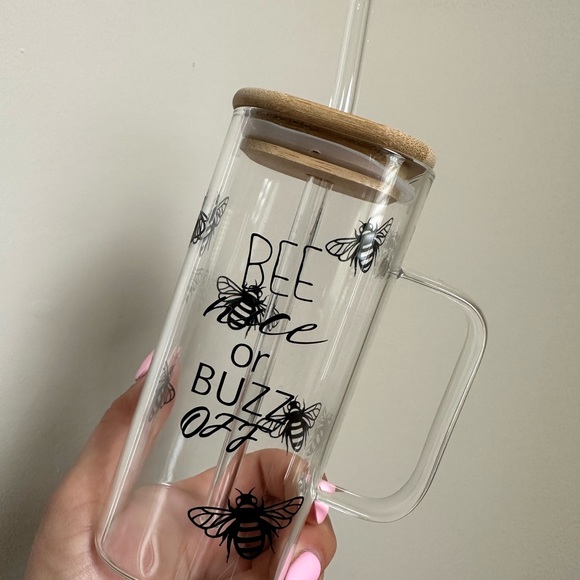 Bee Nice or Buzz Off - Picture 2 of 4